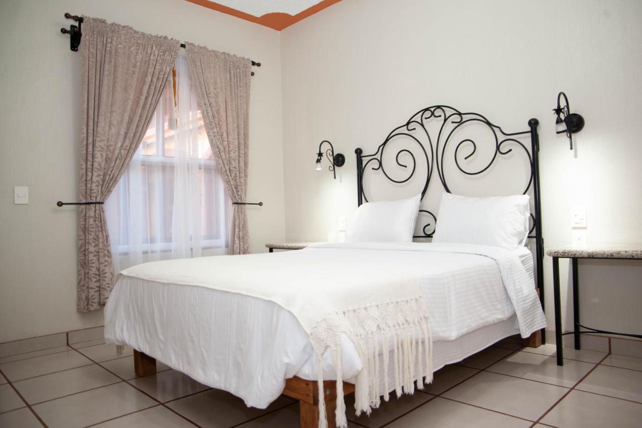 Encanto De La Sierra Hotel Mascota Extérieur photo
